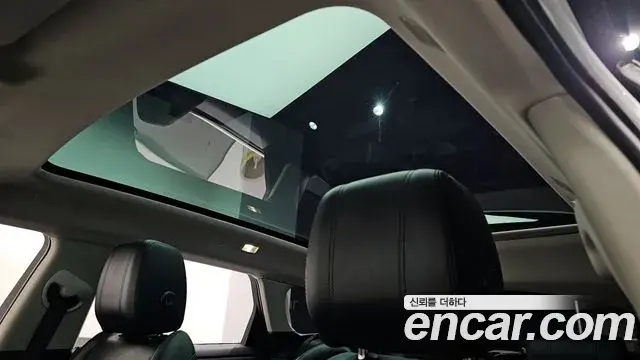 Land Rover Range Rover Evoque 2020 — ფოტო 19/20