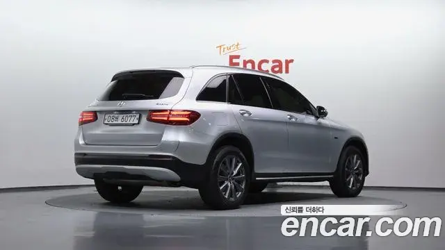 Mercedes-Benz GLC-Class 2019 — ფოტო 9/20