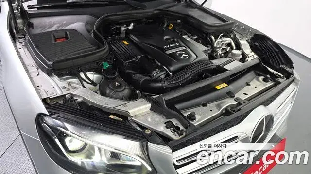 Mercedes-Benz GLC-Class 2019 — ფოტო 17/20