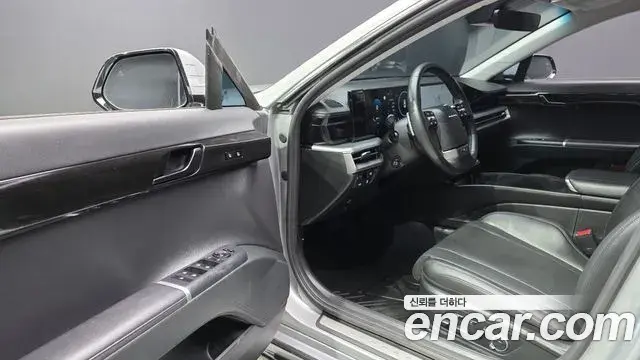 Hyundai Grandeur Hybrid 2024 — Photo 9/20
