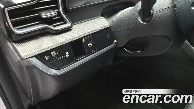 Kia Sportage 2021 — Фото 15/20