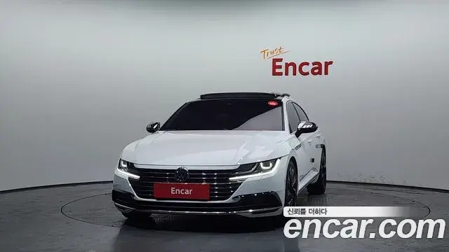 Volkswagen Arteon 2019 — Photo 14/20