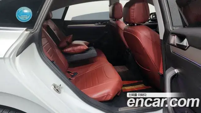 Volkswagen Arteon 2019 — Photo 13/20