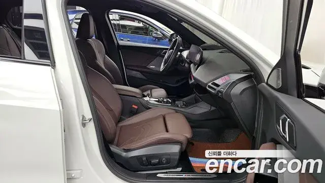 BMW 1 Series 2025 — Photo 10/20