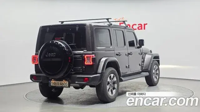 Jeep Wrangler 2021 — Фото 2/20