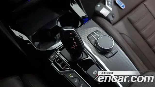 BMW X4 2020 — Фото 9/20