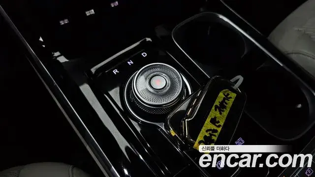 Kia Carnival 2021 — Фото 9/20