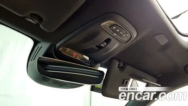 Volvo XC40 2020 — Photo 4/20