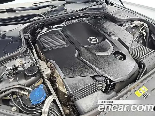 Mercedes-Benz S-Class 2018 — ფოტო 2/19