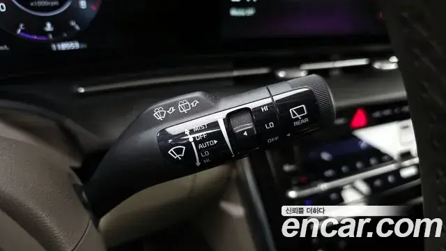 Kia Carnival 2023 — Фото 15/20