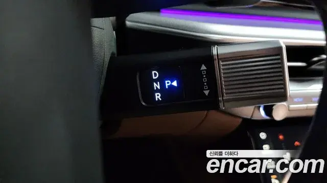 Hyundai Grandeur Hybrid 2024 — ფოტო 14/20