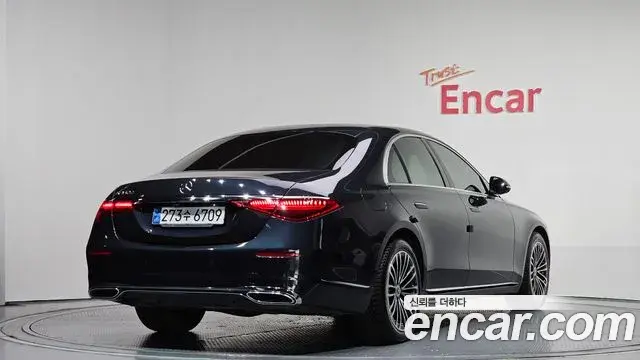 Mercedes-Benz S-Class 2021 — Photo 12/20