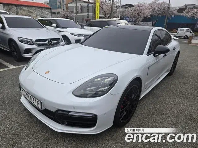 Porsche Panamera 2020 — Photo 3/20