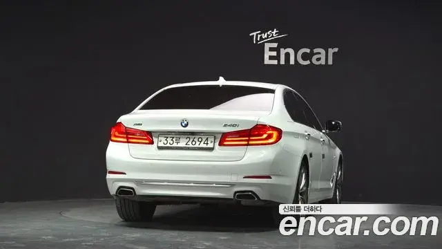 BMW 5 Series 2018 — Photo 20/20