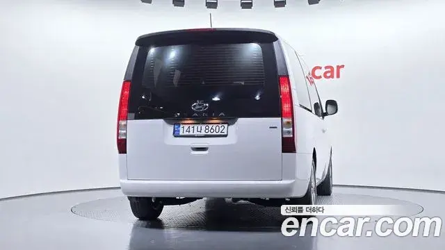 Hyundai Staria 2022 — Фото 4/20
