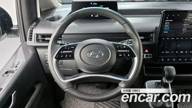 Hyundai Staria 2022 — Фото 14/20