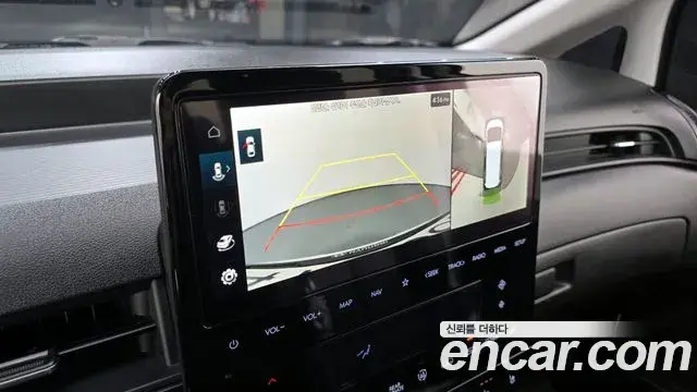 Hyundai Staria 2022 — Фото 17/20