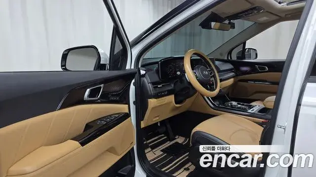 Kia Carnival 2021 — Şəkil 13/20