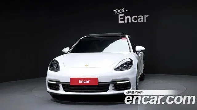 Porsche Panamera 2020 — Şəkil 11/20