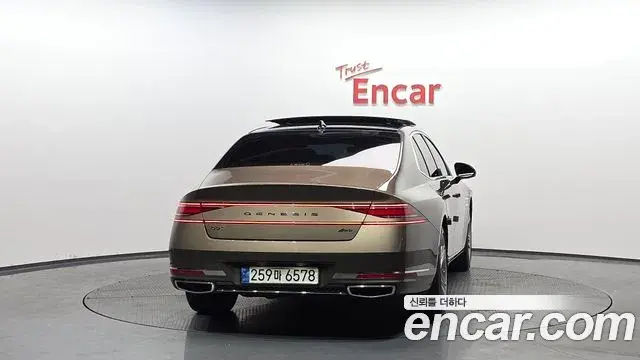 Genesis G90 2022 — ფოტო 18/20