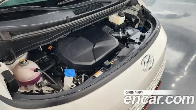 Hyundai Staria 2022 — Фото 6/20