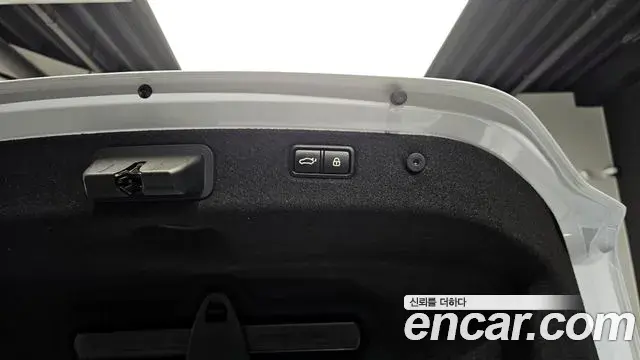 Genesis G70 2019 — Photo 6/20