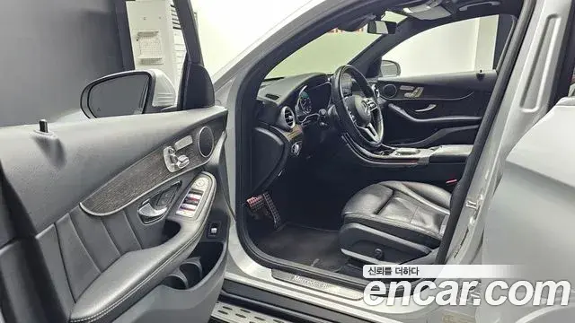 Mercedes-Benz GLC-Class 2020 — ფოტო 11/20