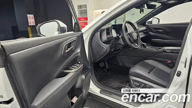 Toyota Crown Crossover 2024 — Photo 20/20