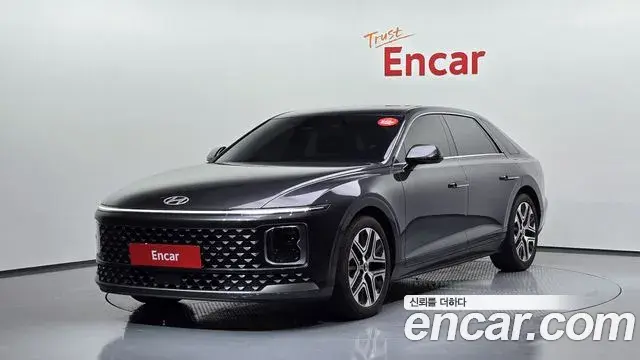 Hyundai Grandeur Hybrid 2023 — Photo 7/20