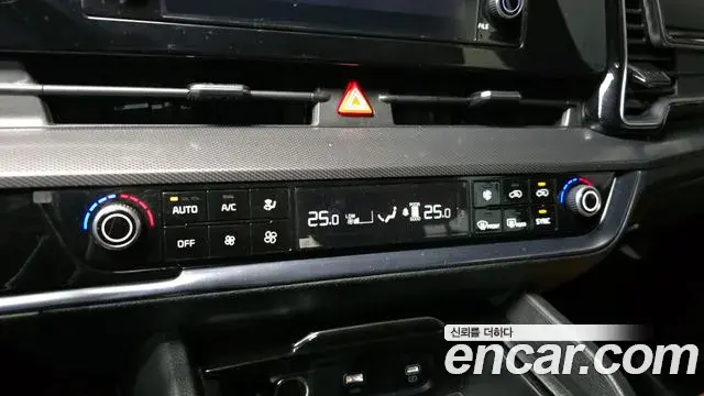 Kia Sportage 2021 — Photo 12/20