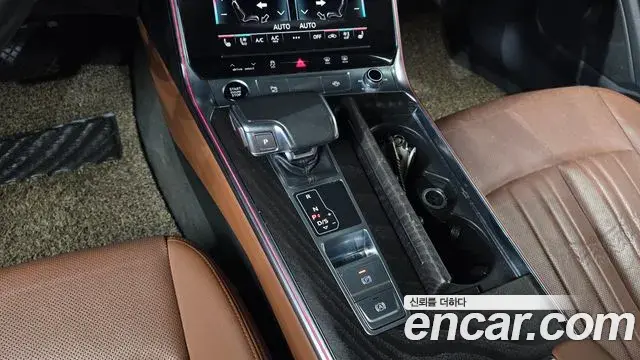 Audi A6 2021 — ფოტო 15/20