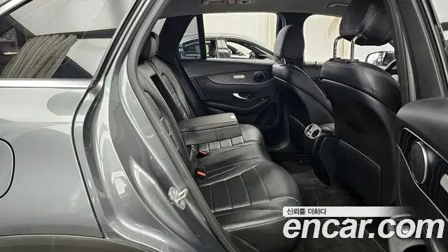 Mercedes-Benz GLC-Class 2019 — Фото 12/20