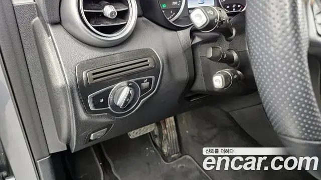 Mercedes-Benz GLC-Class 2019 — Фото 16/20