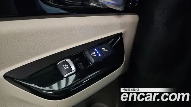 Kia Carnival 2022 — Şəkil 12/20