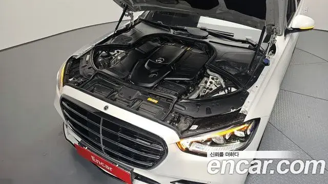 Mercedes-Benz S-Class 2022 — ფოტო 16/20