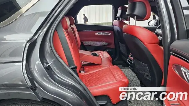 Genesis GV70 2023 — Şəkil 15/20