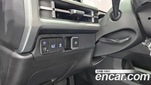 Hyundai Santa Fe 2023 — ფოტო 9/20