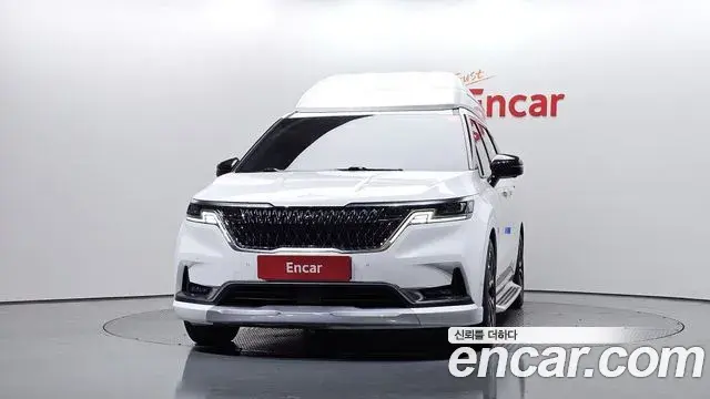 Kia Carnival 2021 — Фото 3/20