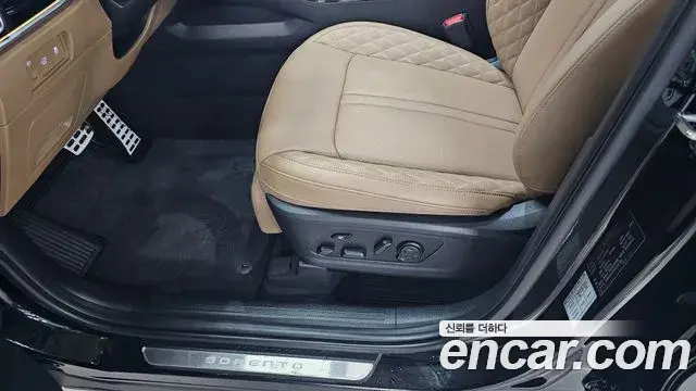 Kia Sorento 2024 — Photo 12/20