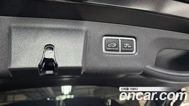Kia Sorento 2024 — Photo 6/20