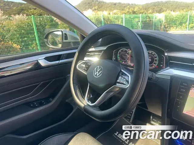 Volkswagen Arteon 2022 — Photo 10/15