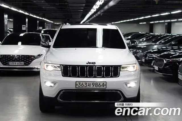 Jeep Grand Cherokee 2019 — Şəkil 20/20