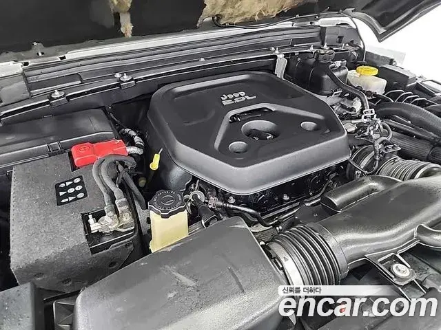 Jeep Wrangler 2018 — Photo 18/18