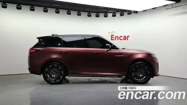 Land Rover Range Rover Sport 2025 — Фото 6/20