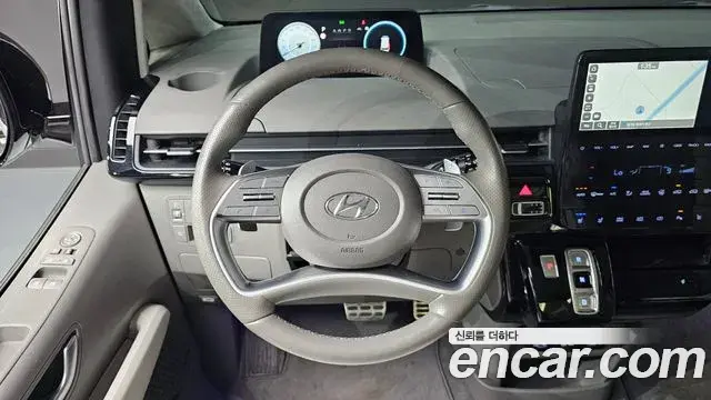 Hyundai Staria 2023 — Фото 12/20