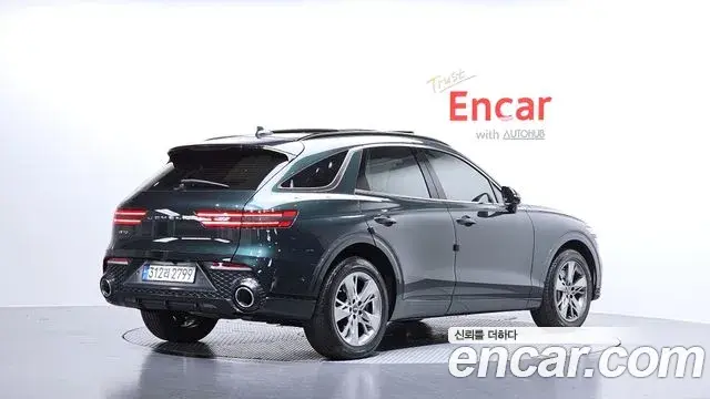 Genesis GV70 2021 — ფოტო 22/34