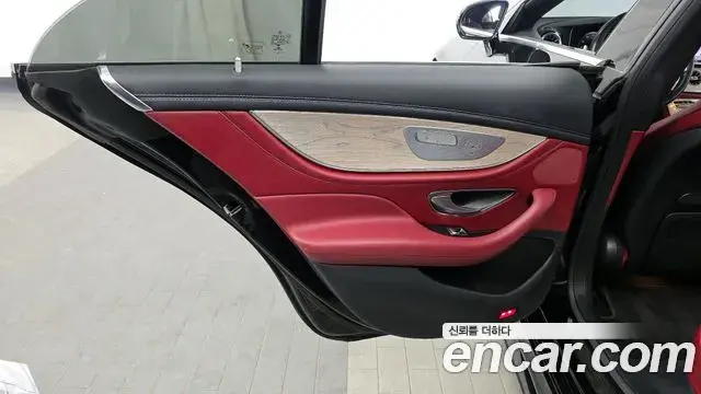 Mercedes-Benz CLS-Class 2020 — Şəkil 9/33