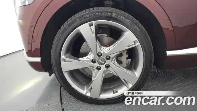 Genesis GV80 2020 — Photo 6/20