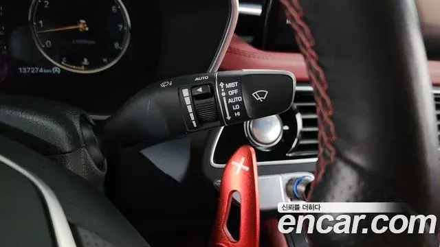 Genesis G70 2021 — ფოტო 21/35