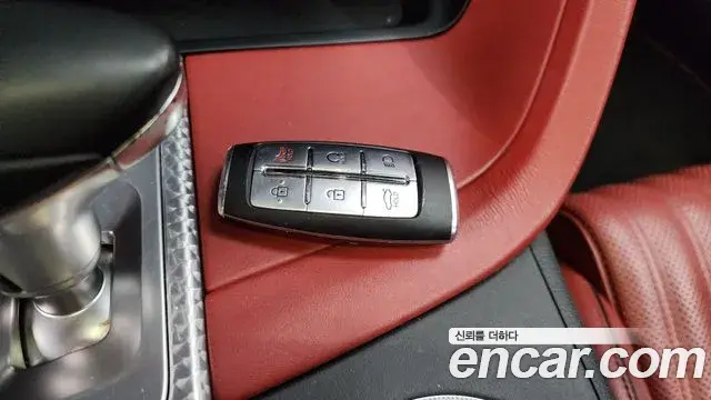 Genesis G70 2021 — ფოტო 8/35